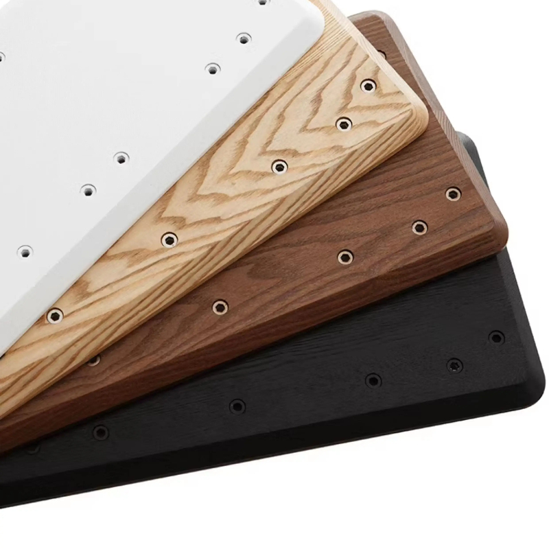 Solidny drewniany stojak pod m – Setup Desk Monitor recenzja i cena